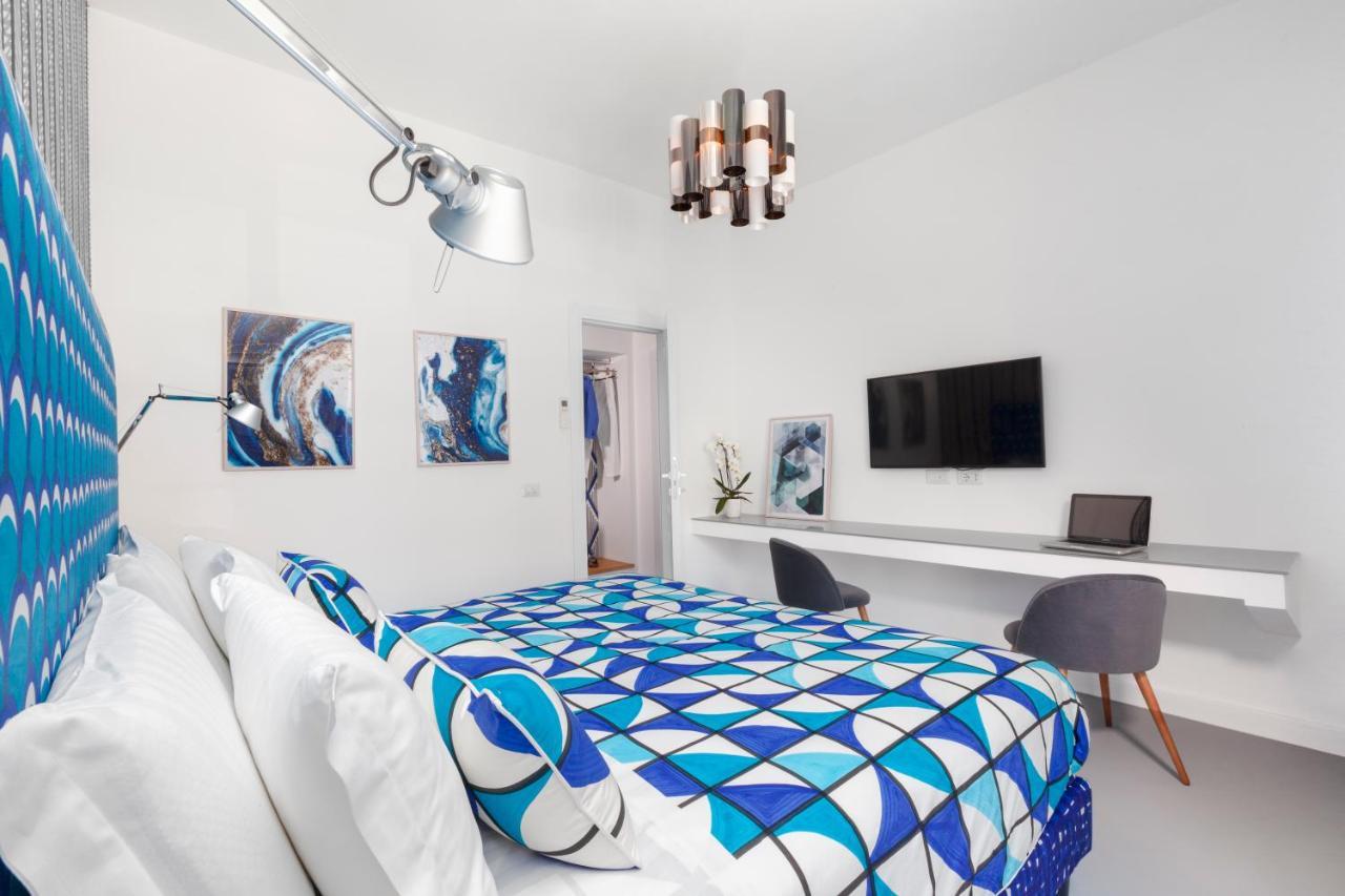 Sorrentovibes - Luxury Design Home & Jacuzzi In Heart Of Сорренто Экстерьер фото