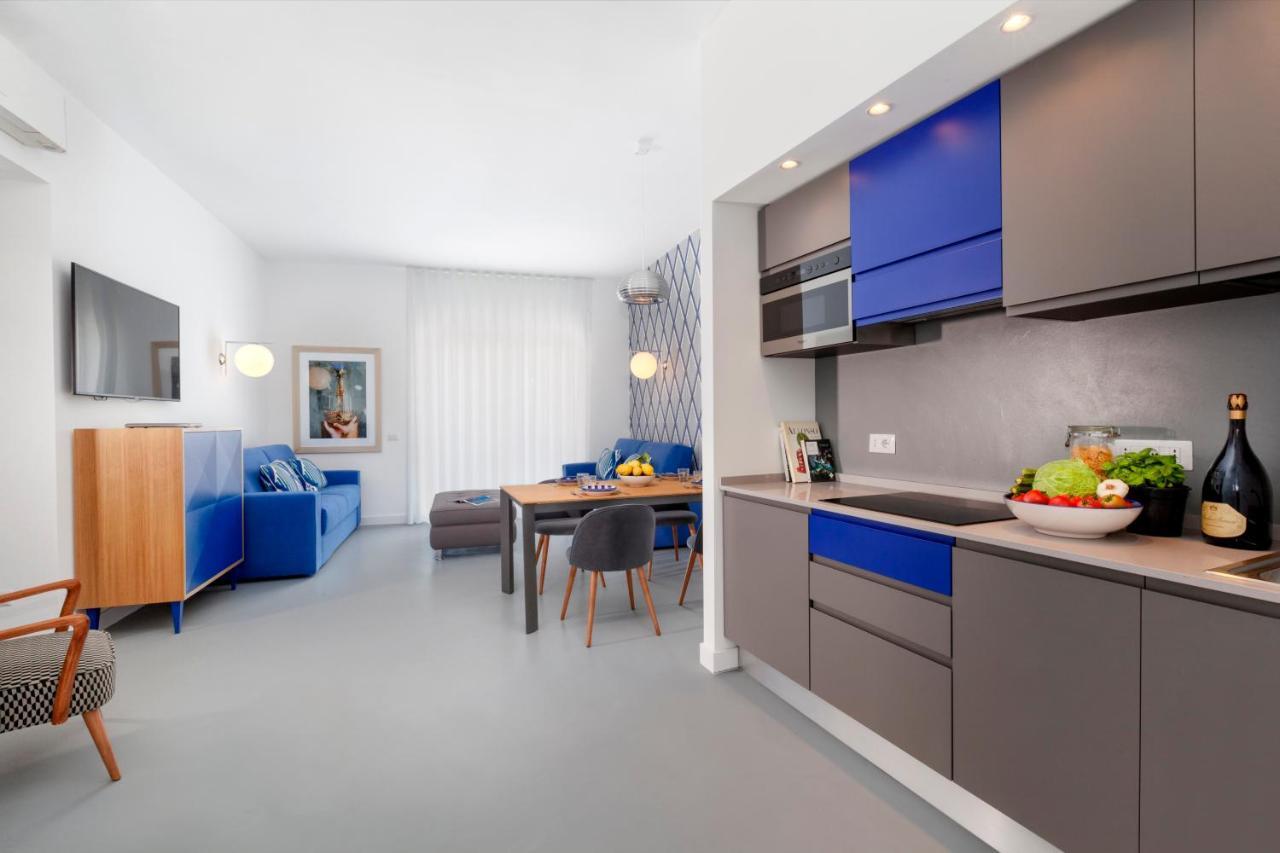 Sorrentovibes - Luxury Design Home & Jacuzzi In Heart Of Сорренто Экстерьер фото